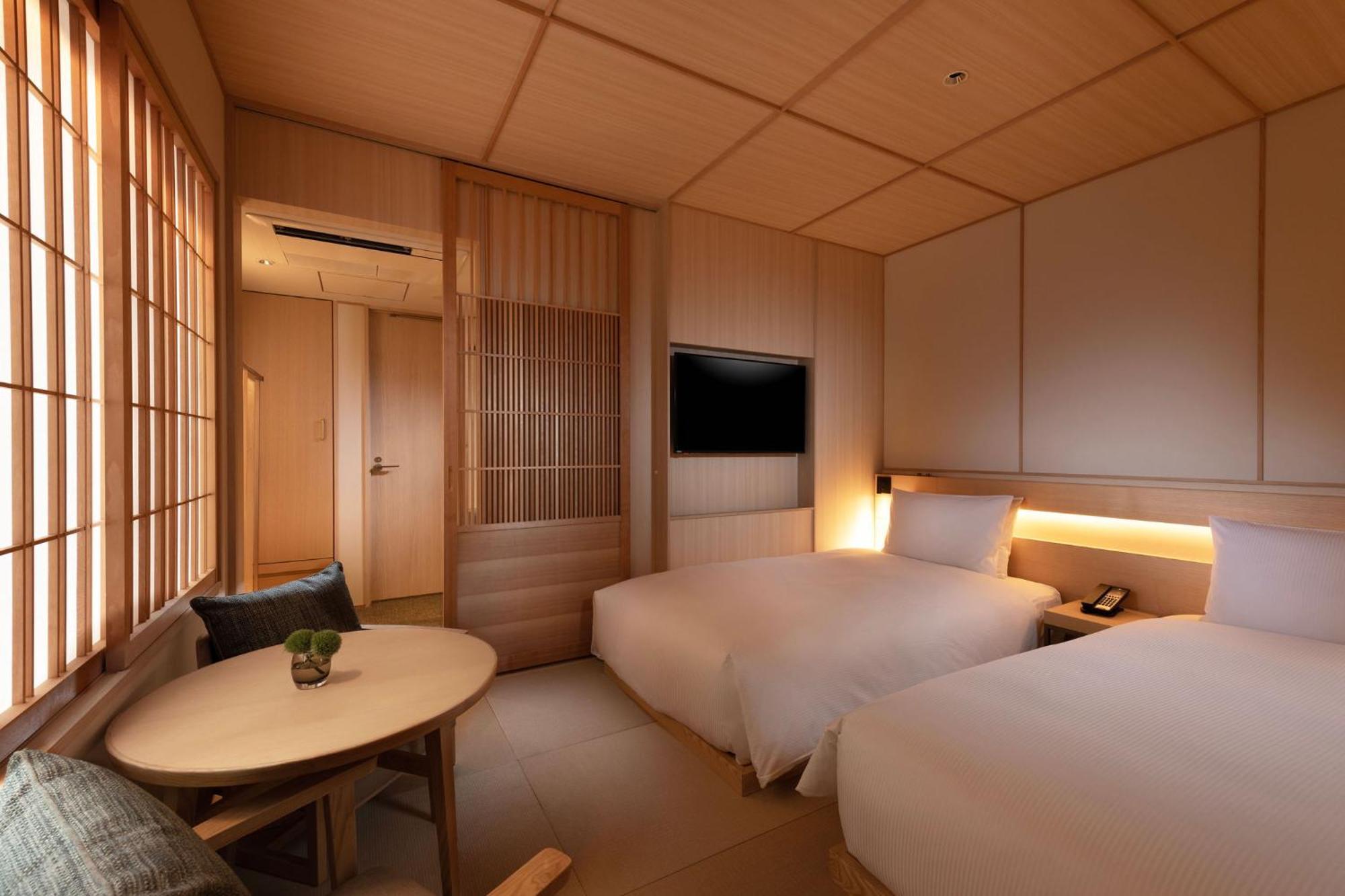 Doubletree By Hilton Kyoto Higashiyama Hotel Kültér fotó